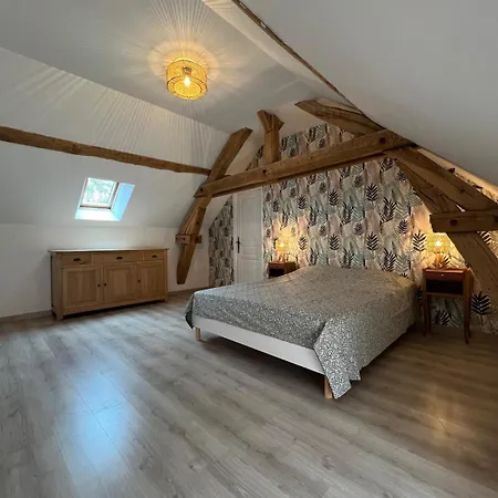 L'authentique Holiday home Chaserey